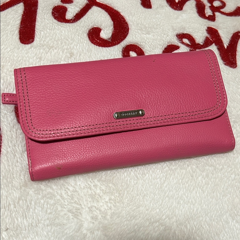 Dockers Pink Leather Wallet